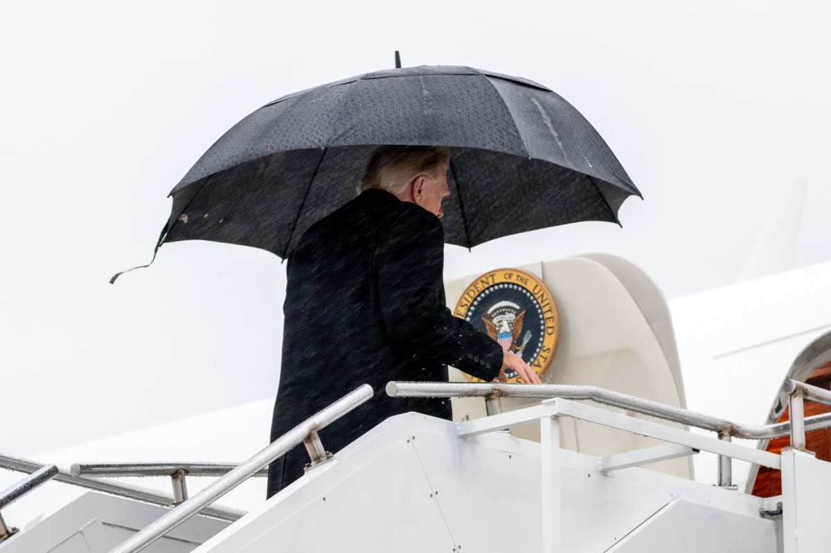 President Donald J. Trump boards Air Force One at Campbell Army Airfield in Fort Campbell, Kentucky, Saturday, October 10, 2026, en route Andrews Air Force Base, Md. (Official White House Photo by Molly Riley)