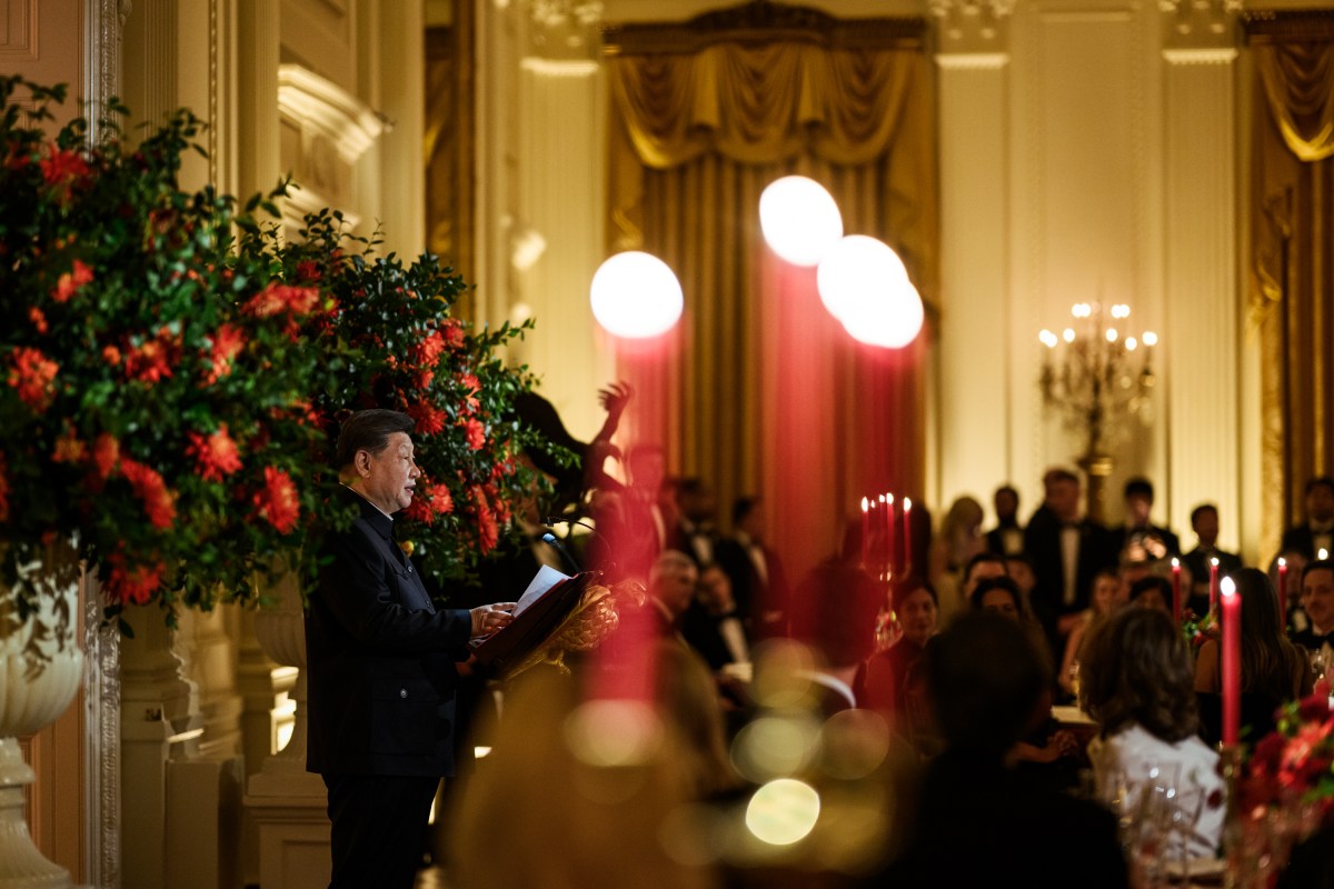 President Donald J. Trump and First Lady Melania Trump host a State Dinner for President Xi Jinping of China and First Lady Peng Liyuan, Thursday, September 24, 2026, in the East Room of the White House. (Official White House Photo by Molly Riley)