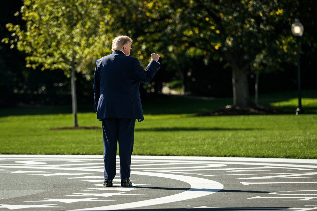 President Donald J. Trump boards Marine One on the South Lawn, Monday, October 5, 2026, en route Joint Base Andrews for a trip to Nebraska. (Official White House Photo by Molly Riley)