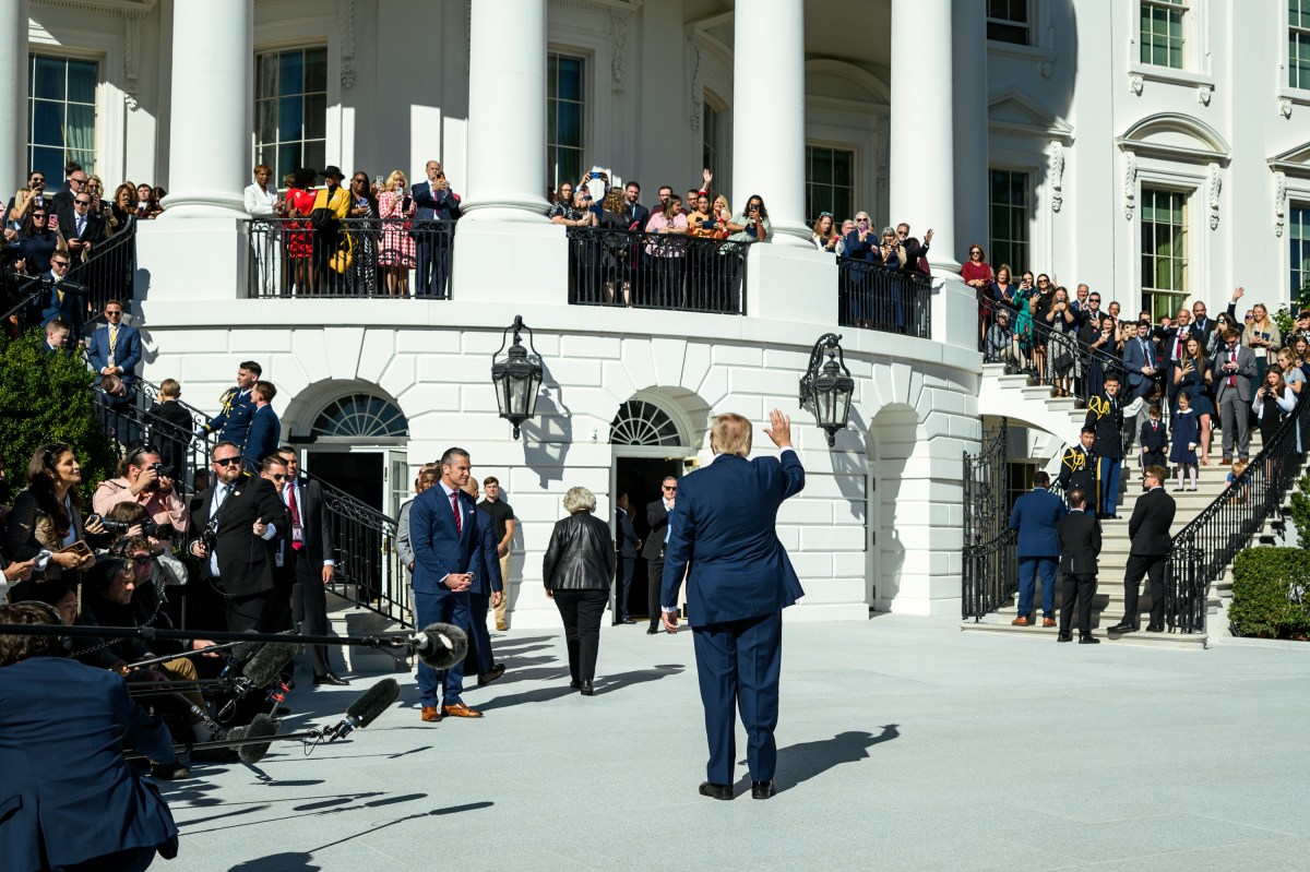 President Donald J. Trump boards Marine One on the South Lawn of the White House, Tuesday, October 6, 2026, en route Sparrows Point, Maryland. (Official White House Photo by Molly Riley)