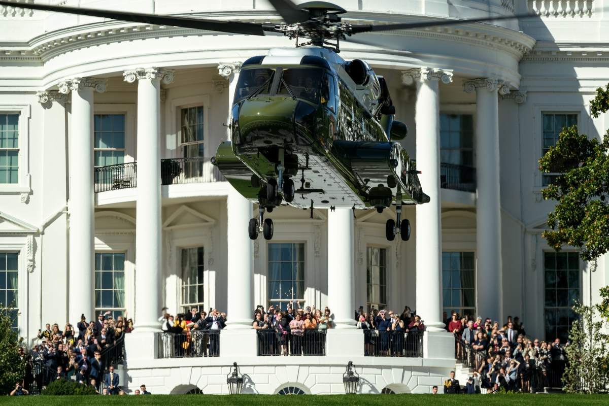 President Donald J. Trump boards Marine One on the South Lawn of the White House, Tuesday, October 6, 2026, en route Sparrows Point, Maryland. (Official White House Photo by Molly Riley)