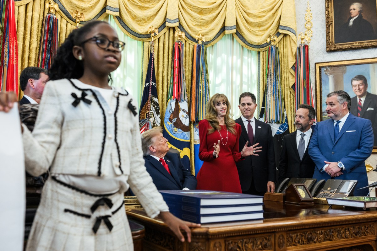President Donald J. Trump makes an announcement on Trump Accounts in the Oval Office, Wednesday, October 7, 2026. (Official White House Photo by Joyce N. Boghosian)