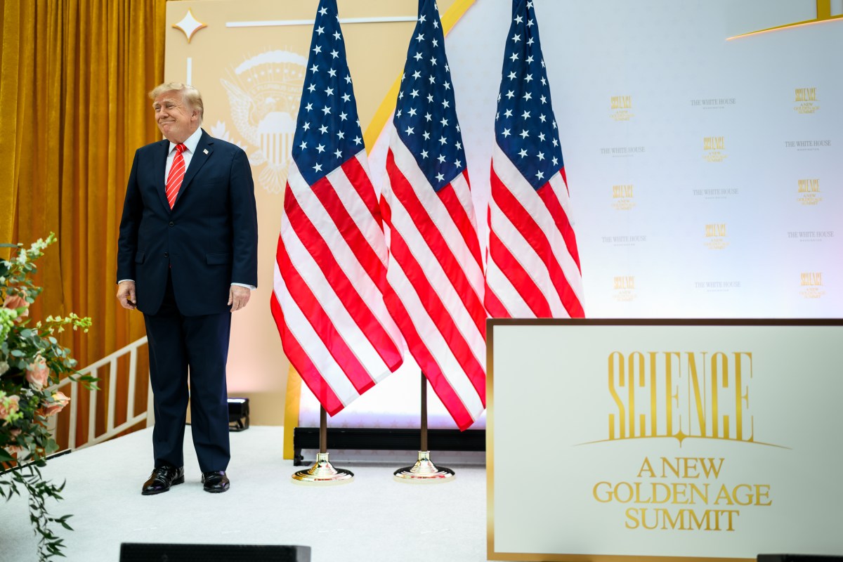 President Donald J. Trump presents the National Medal of Science to tech company leaders at a “New Golden Age” summit with tech and science leaders at the Donald J. Trump Institute of Peace in Washington, D.C., Thursday, October 8, 2026. (Official White House Photo by Daniel Torok)