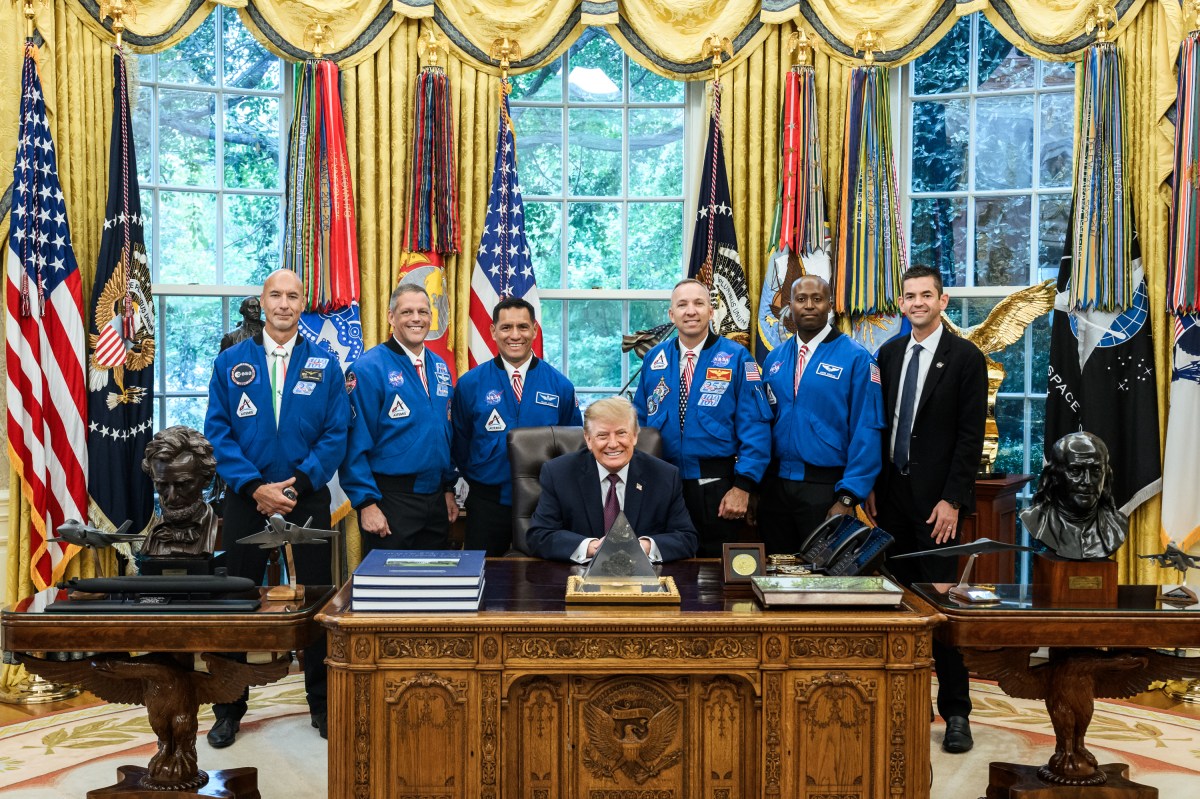 President Donald J. Trump meets with NASA Administrator Jared Isaacman and members of the Artemis III crew (Andre Douglas, Luca Parmitano, Randy Bresnik and Frank Rubio) in the Oval Office, Wednesday, October 28, 2026. (Official White House Photo by Molly Riley)