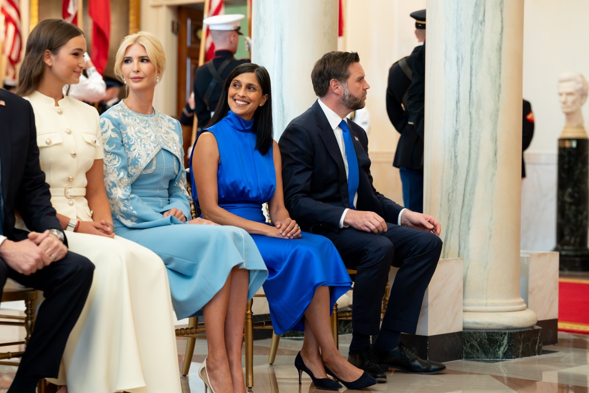 Vice President JD Vance attends a State Arrival Ceremony for Chinese President Xi Jinping and Madame Peng, Thursday, September 24, 2026. (Official White House Photo by Emily J. Higgins)
