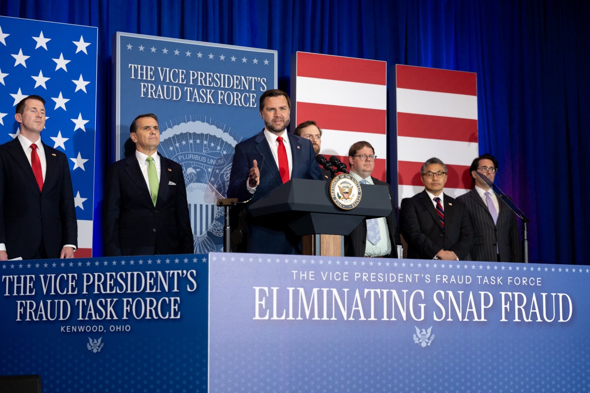 Vice President JD Vance delivers remarks to the Vice President’s Fraud Task Force at the FBI field office in Cincinnati, Ohio on Wednesday, October 21, 2026. (Official White House Photo by Emily J. Higgins)